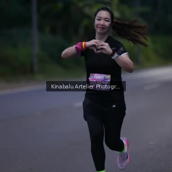 Runner Photo 1685702