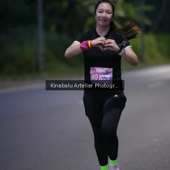 Runner Photo 1685704