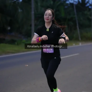 Runner Photo 1685717