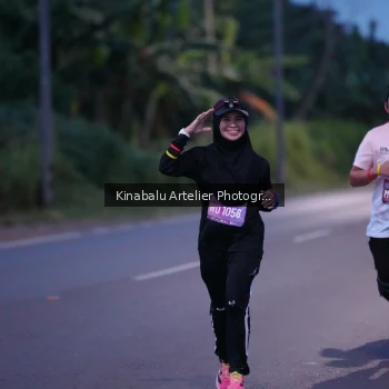 Runner Photo 1685737