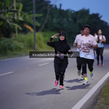 Runner Photo 1685739