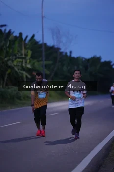 Runner Photo 1685903
