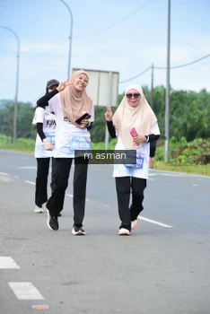 Runner Photo 1685971