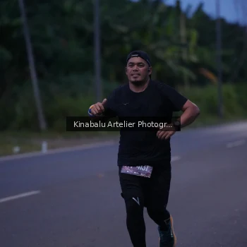 Runner Photo 1686027