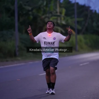 Runner Photo 1686069