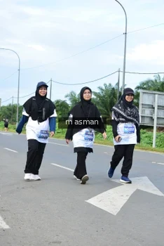 Runner Photo 1686164
