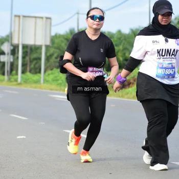 Runner Photo 1686282