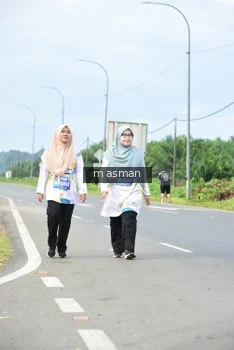 Runner Photo 1686294