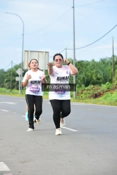 Runner Photo 1686304