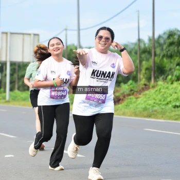 Runner Photo 1686308