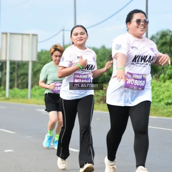 Runner Photo 1686311