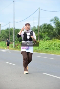 Runner Photo 1686323