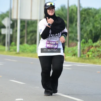 Runner Photo 1686338