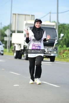 Runner Photo 1686344