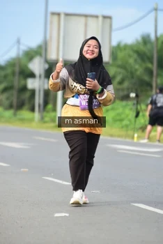 Runner Photo 1686355