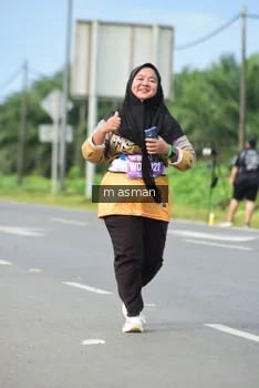 Runner Photo 1686356