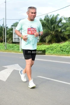 Runner Photo 1686358