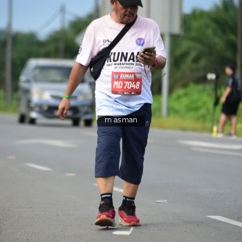 Runner Photo 1686401