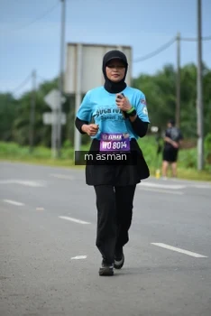 Runner Photo 1686412