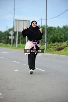 Runner Photo 1686419