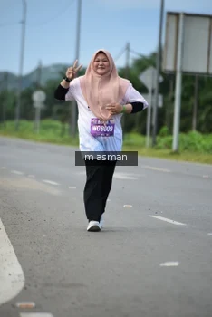 Runner Photo 1686444