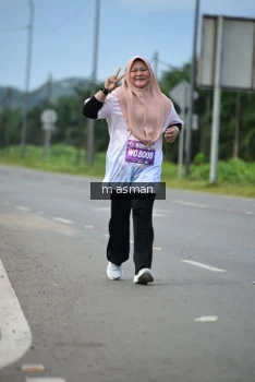 Runner Photo 1686446