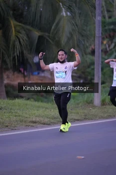 Runner Photo 1686672