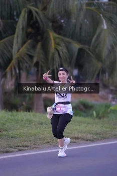 Runner Photo 1686742