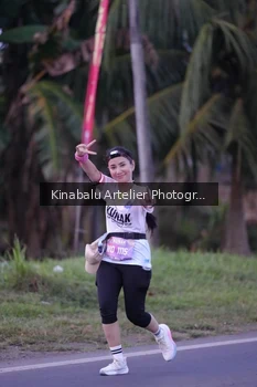 Runner Photo 1686750