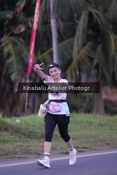 Runner Photo 1686756