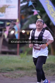 Runner Photo 1686758