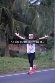 Runner Photo 1686808