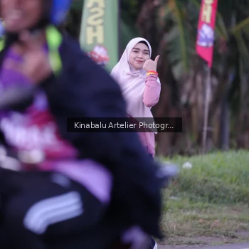 Runner Photo 1686842