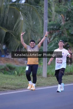 Runner Photo 1686895