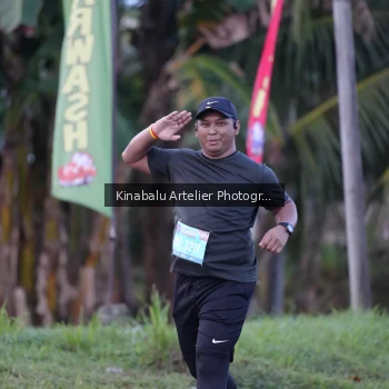 Runner Photo 1686945