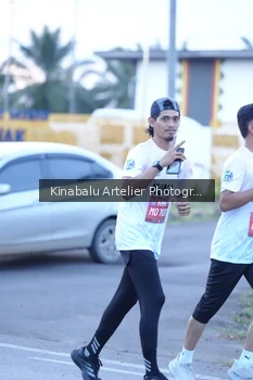 Runner Photo 1686984