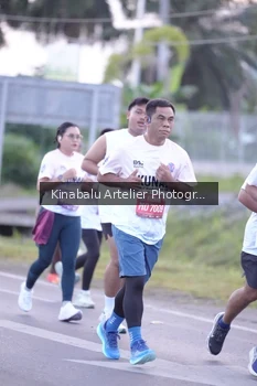Runner Photo 1686996