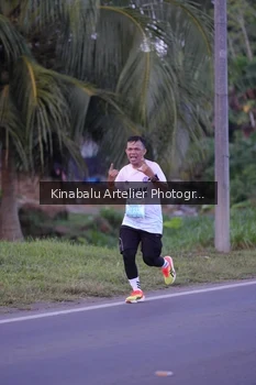 Runner Photo 1687072