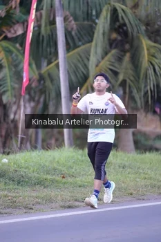Runner Photo 1687134