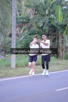 Runner Photo 1687189