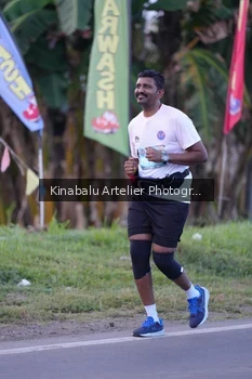 Runner Photo 1687365