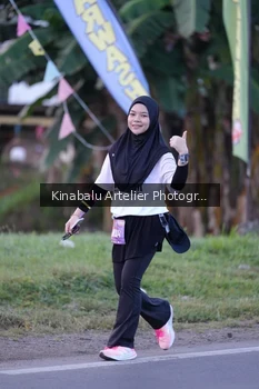 Runner Photo 1687378