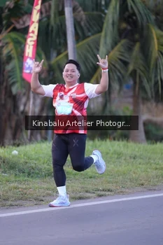 Runner Photo 1687477