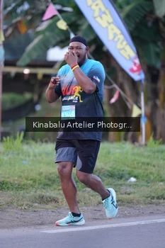 Runner Photo 1687498