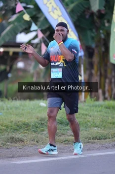 Runner Photo 1687500