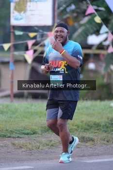 Runner Photo 1687504