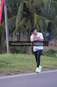 Runner Photo 1687582