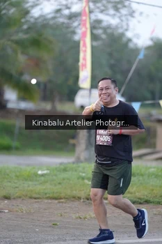 Runner Photo 1687594