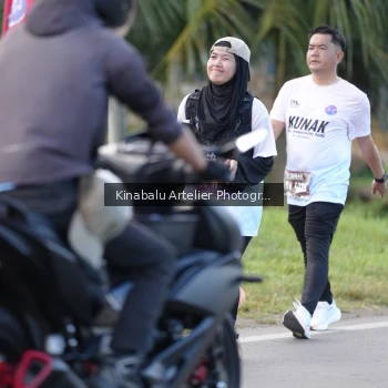 Runner Photo 1687702