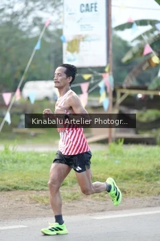 Runner Photo 1687737
